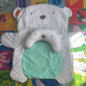 Colorful Baby Play Mat with Ribbon Tags